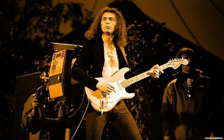 Blackmore natural Strat.jpg