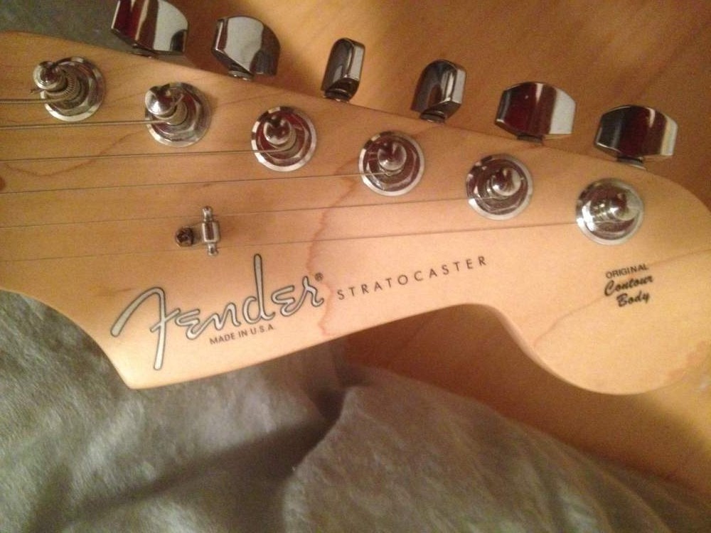51650d1350922334-legit-usa-strat-photo-11.jpg