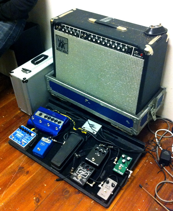 pedulbord-plus-musicman.jpg