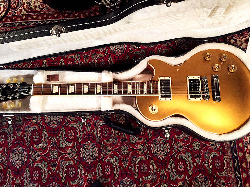 gibsonfront2.jpg