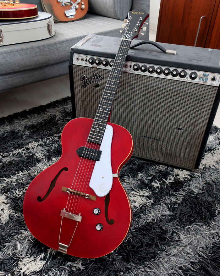 epiphone.jpg